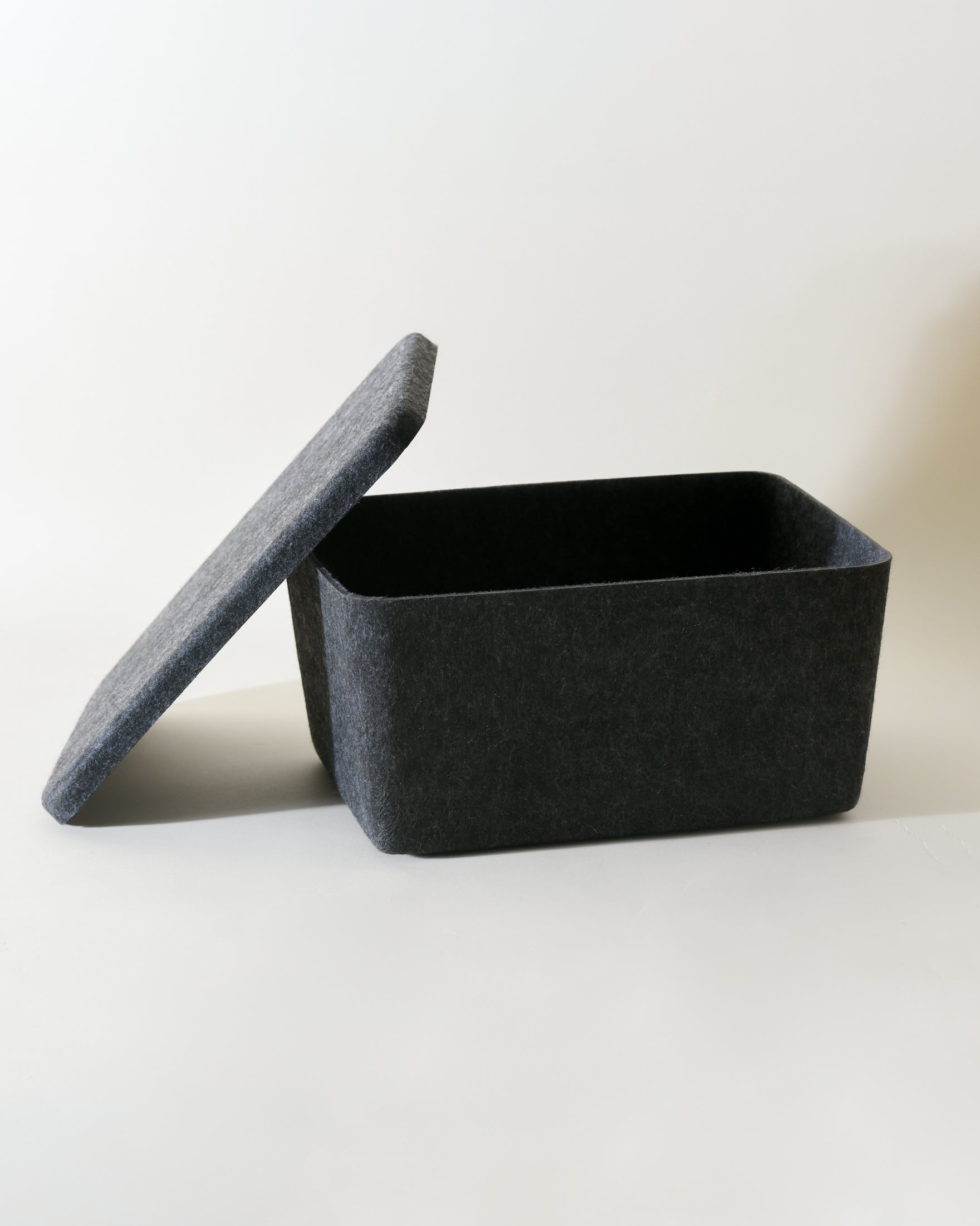 The Sculpted Bin — Wide with Lid | Set of 3